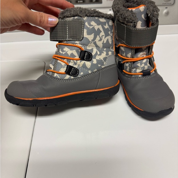 See Kai Run Insulated Waterproof SNOW boot size 11 (12) little kid - Picture 2 of 5